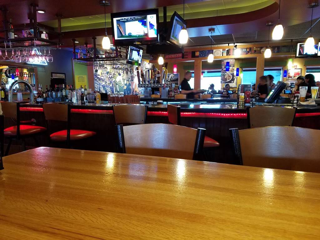 Applebees Grill + Bar | restaurant | 18891 Freeport St, Elk River, MN 55330, USA | 7634418301 OR +1 763-441-8301