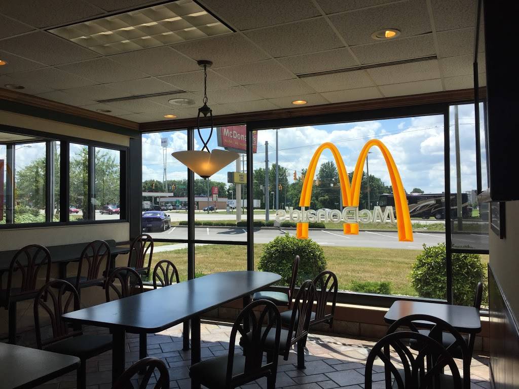 McDonalds | cafe | 1000 Smith Ave, Crawfordsville, IN 47933, USA | 7653649869 OR +1 765-364-9869