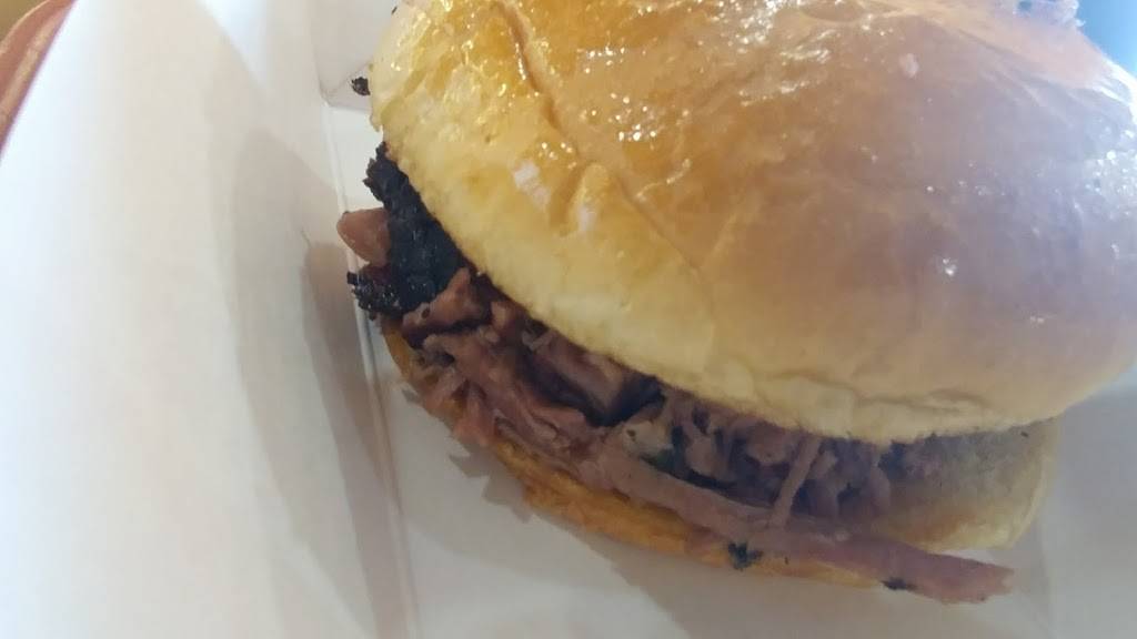 Adams Rib Pit Bar-B-Que | restaurant | 102 Jet Dr, Longview, TX 75603, USA | 9036439191 OR +1 903-643-9191