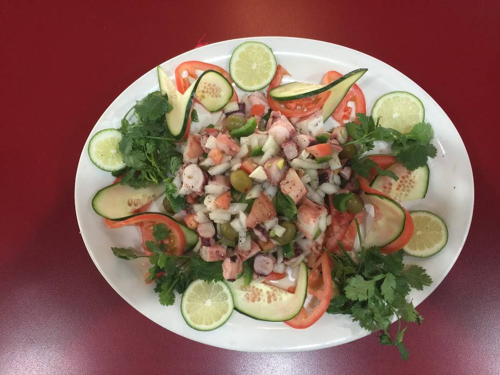 Punto Fijo II Restaurant | restaurant | 30 Howe Ave, Passaic, NJ 07055, USA | 9739286644 OR +1 973-928-6644