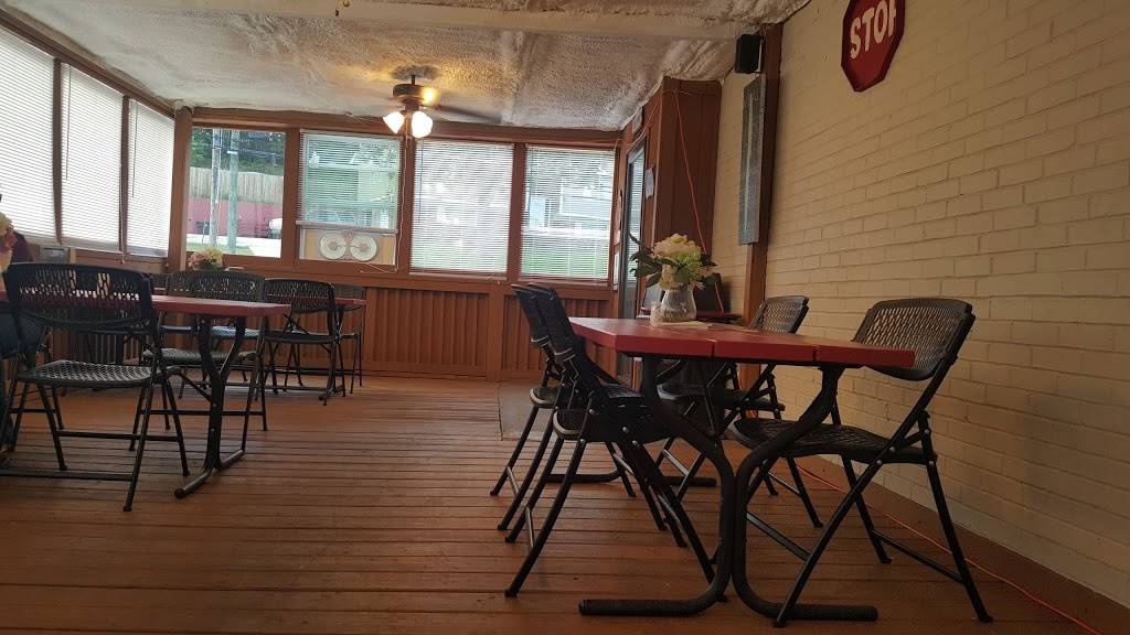 The Barbeque Stop | restaurant | 6633 Old Springville Rd, Pinson, AL 35126, USA | 2056815575 OR +1 205-681-5575