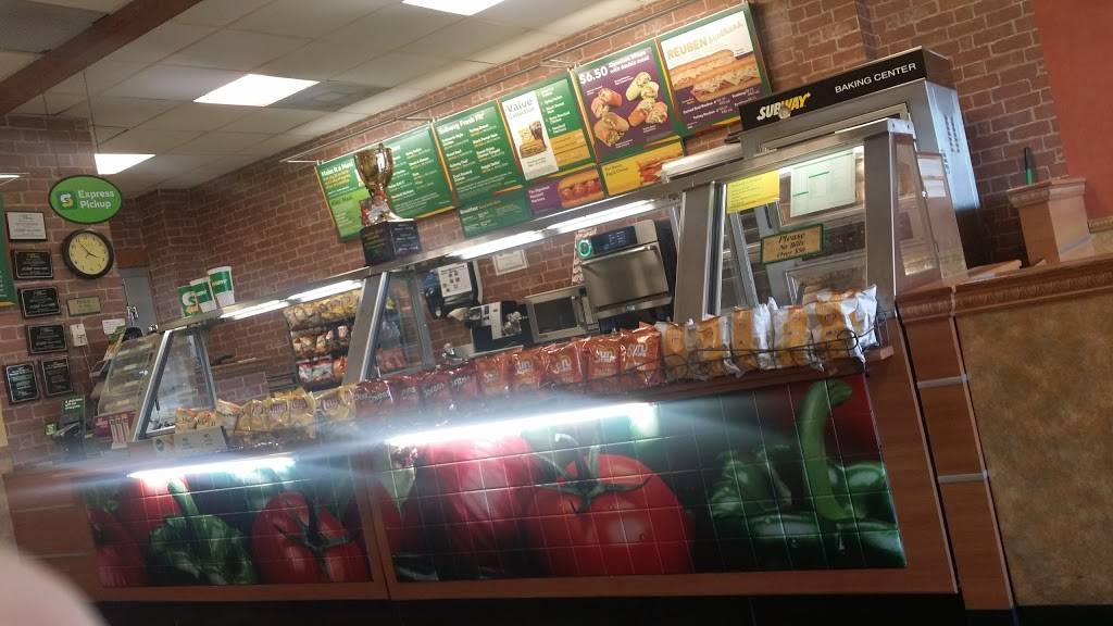 Subway | meal takeaway | 505 N Maguire St, Warrensburg, MO 64093, USA | 6604296500 OR +1 660-429-6500