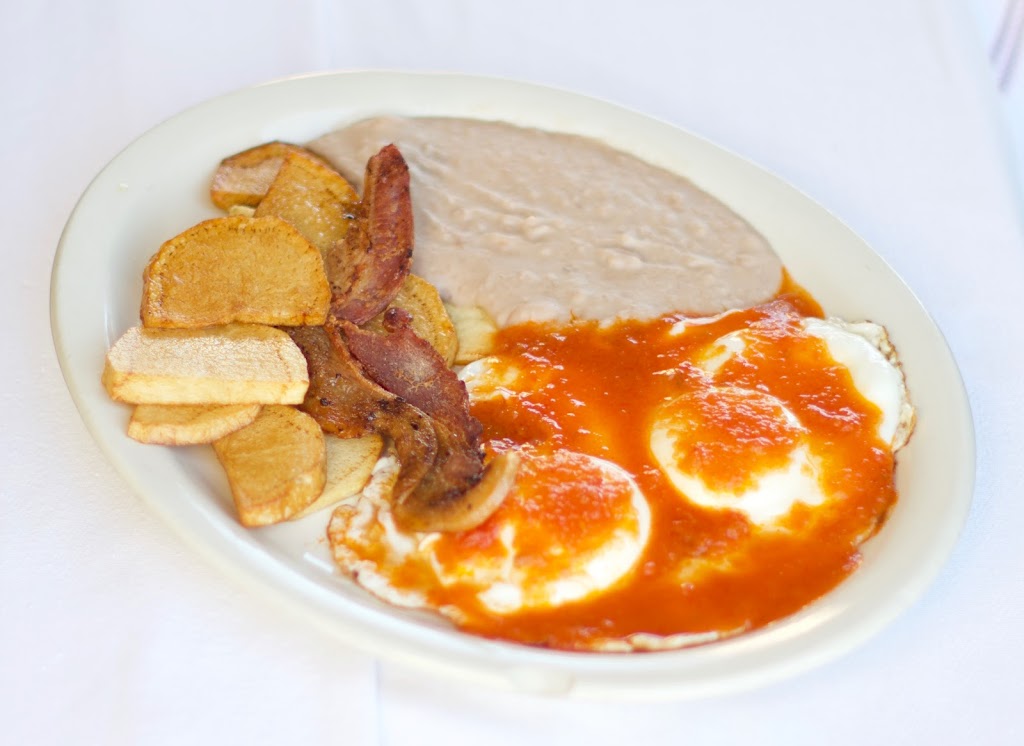 La Bonita Mexican Restaurant | restaurant | 14750 Camino Real, Kyle, TX 78640, USA | 7372938432 OR +1 737-293-8432
