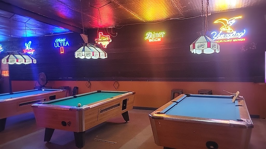 The Den of Drunken Monkeys | restaurant | 3510 US-59, Shepherd, TX 77371, USA | 9366283387 OR +1 936-628-3387