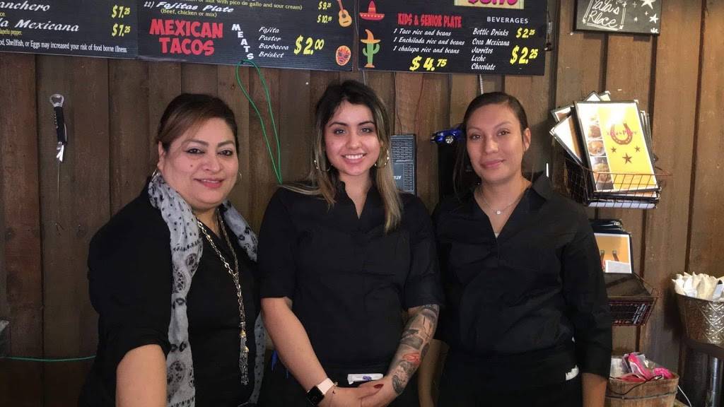 yayas place Mexican Restaurant | restaurant | 116 N Waco St, Hillsboro, TX 76645, USA | 2545823999 OR +1 254-582-3999