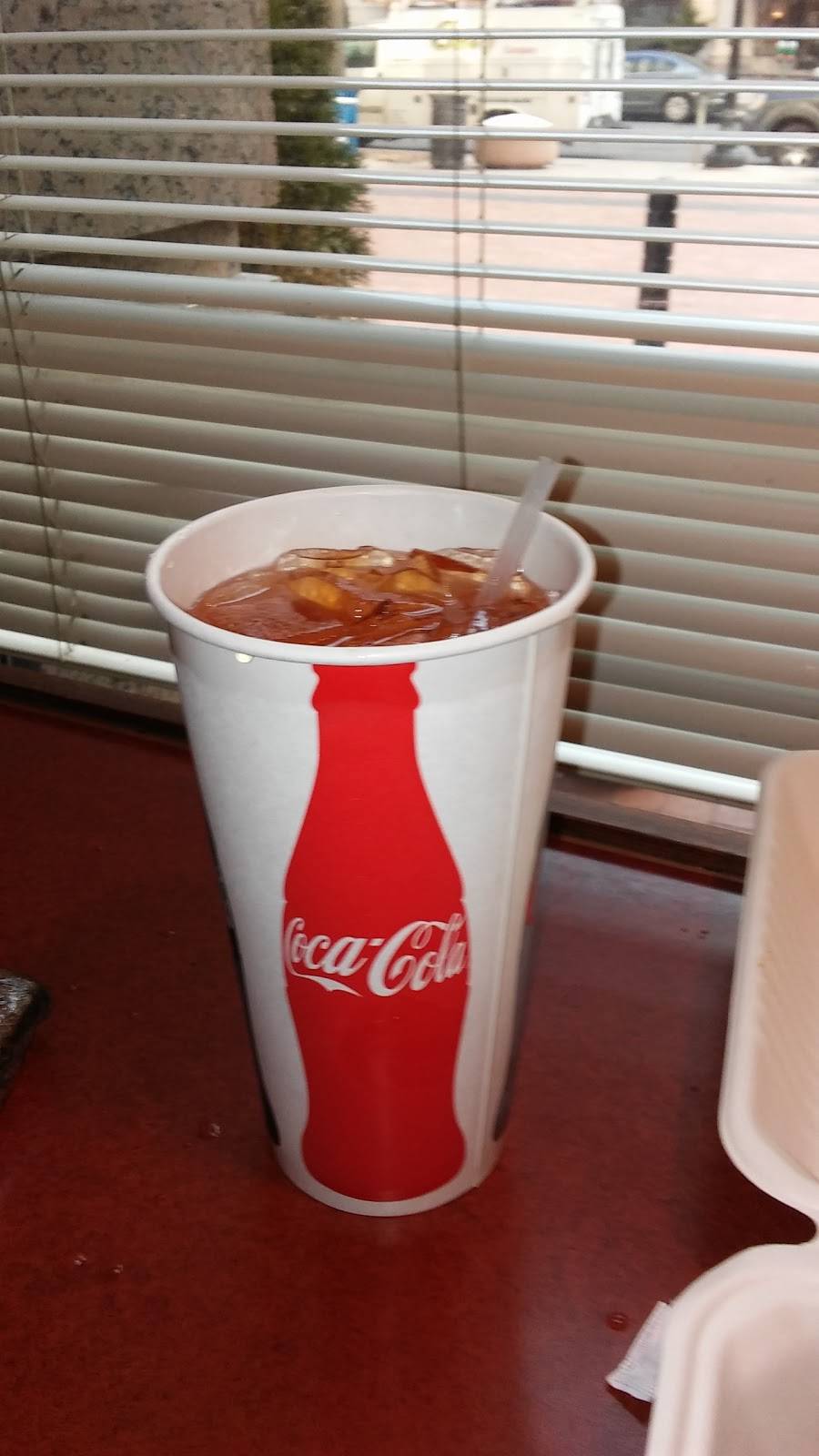 Jacks Famous Deli | meal takeaway | 625 Indiana Ave NW, Washington, DC 20004, USA | 2023478482 OR +1 202-347-8482