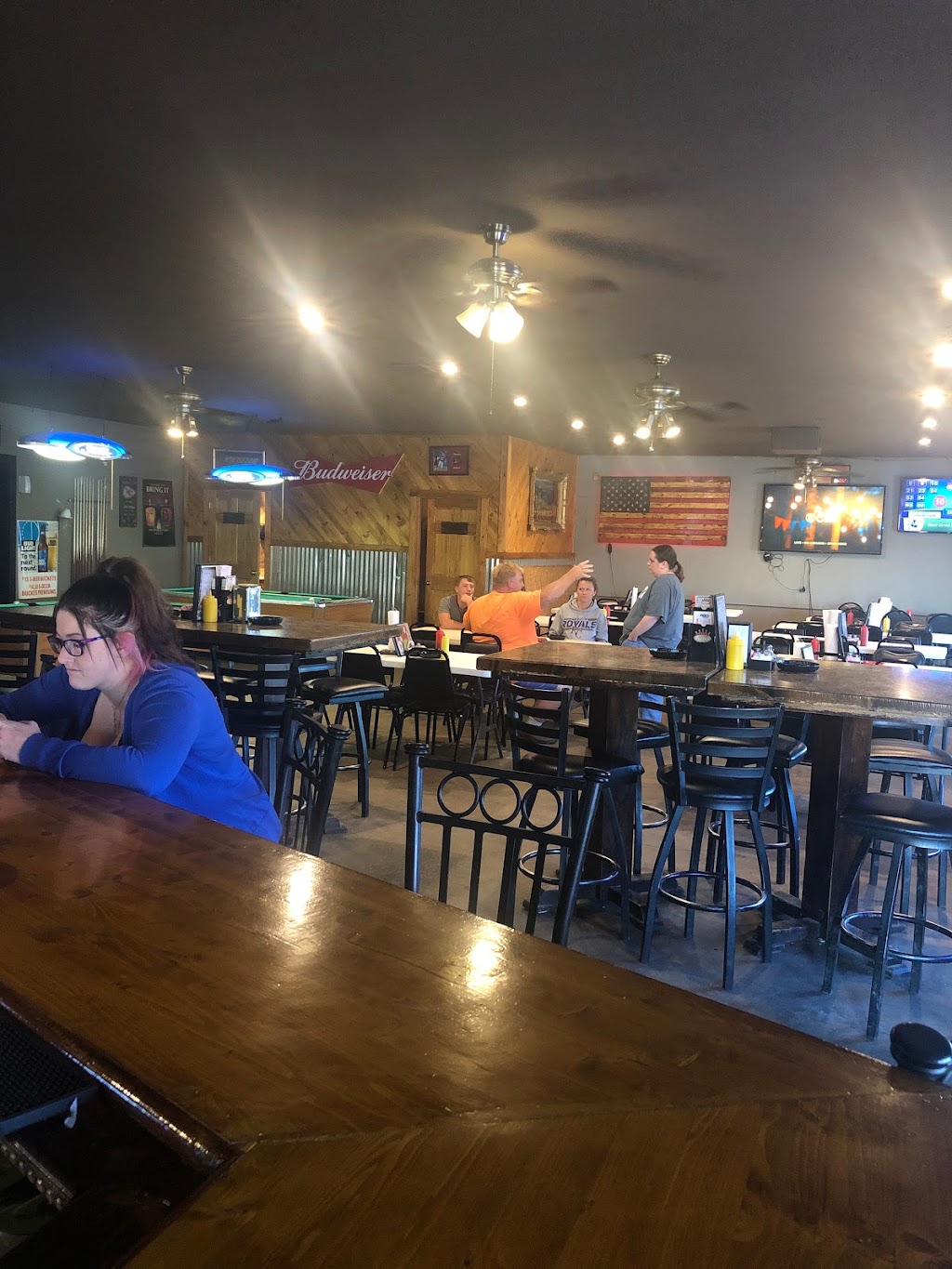 Helm Street Inn | restaurant | 107 W Helm St, Brookfield, MO 64628, USA | 6602589832 OR +1 660-258-9832