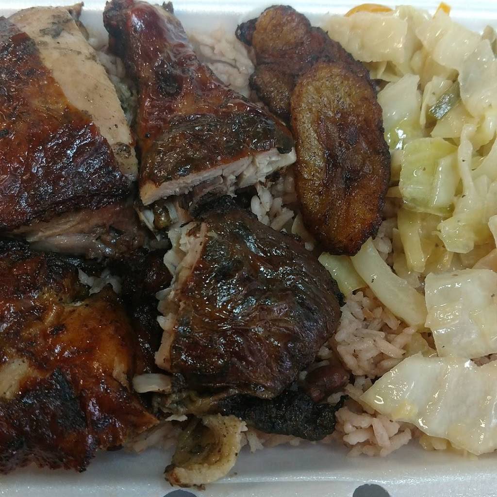 Engels Sports Bar & Grille | restaurant | 4030 Mayfield Rd, South Euclid, OH 44121, USA | 2163819100 OR +1 216-381-9100