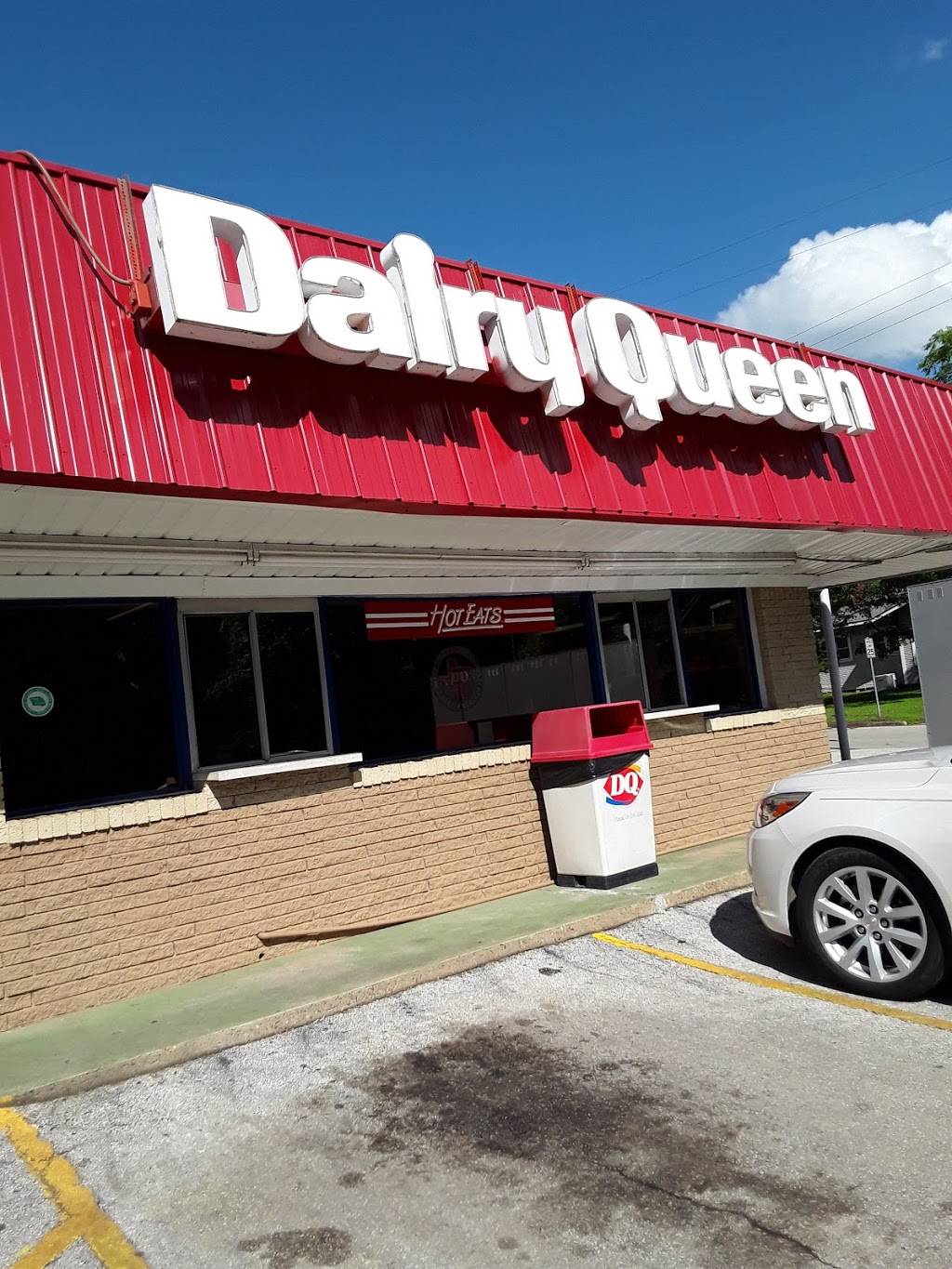 Dairy Queen Store | restaurant | 401 Tenaha St, Center, TX 75935, USA | 9365985207 OR +1 936-598-5207