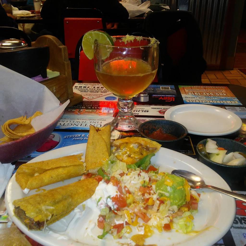 Chelinos Mexican Restaurant | restaurant | 1331 Alameda St, Norman, OK 73071, USA | 4054478050 OR +1 405-447-8050