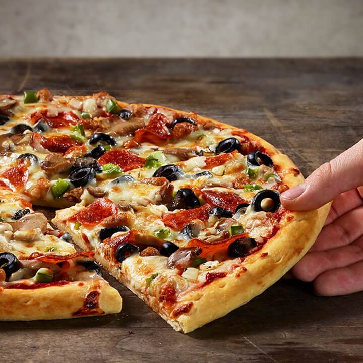 Caseys | restaurant | 810 W Main St, North Manchester, IN 46962, USA | 2609820112 OR +1 260-982-0112