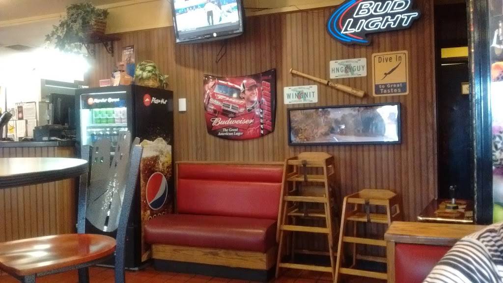 Pizza Hut | meal takeaway | 1820 S Tamiami Trail, Venice, FL 34293, USA | 9414939716 OR +1 941-493-9716