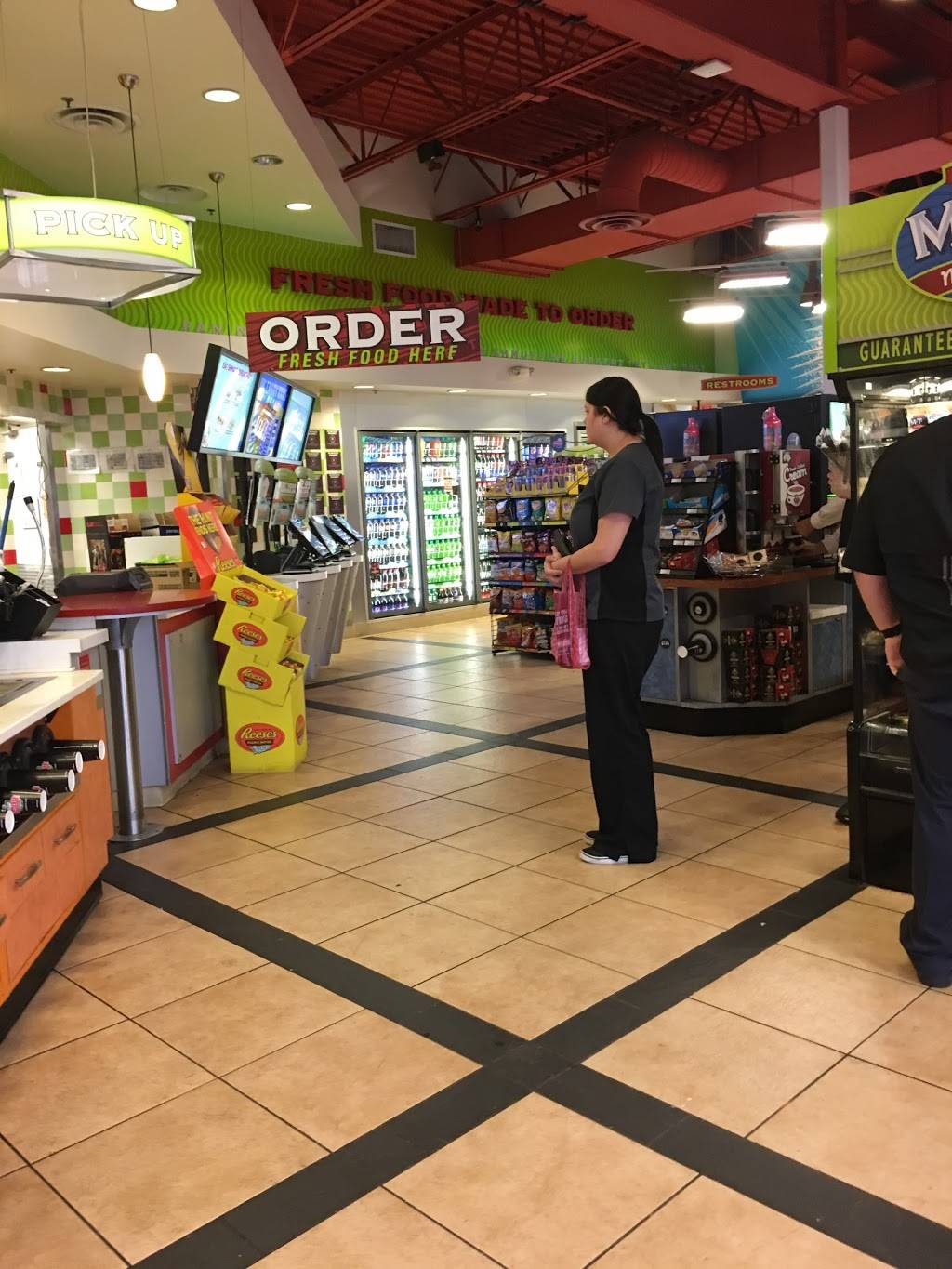 Sheetz #383 | cafe | 564 US-1 ALT, Youngsville, NC 27596, USA | 9195540838 OR +1 919-554-0838