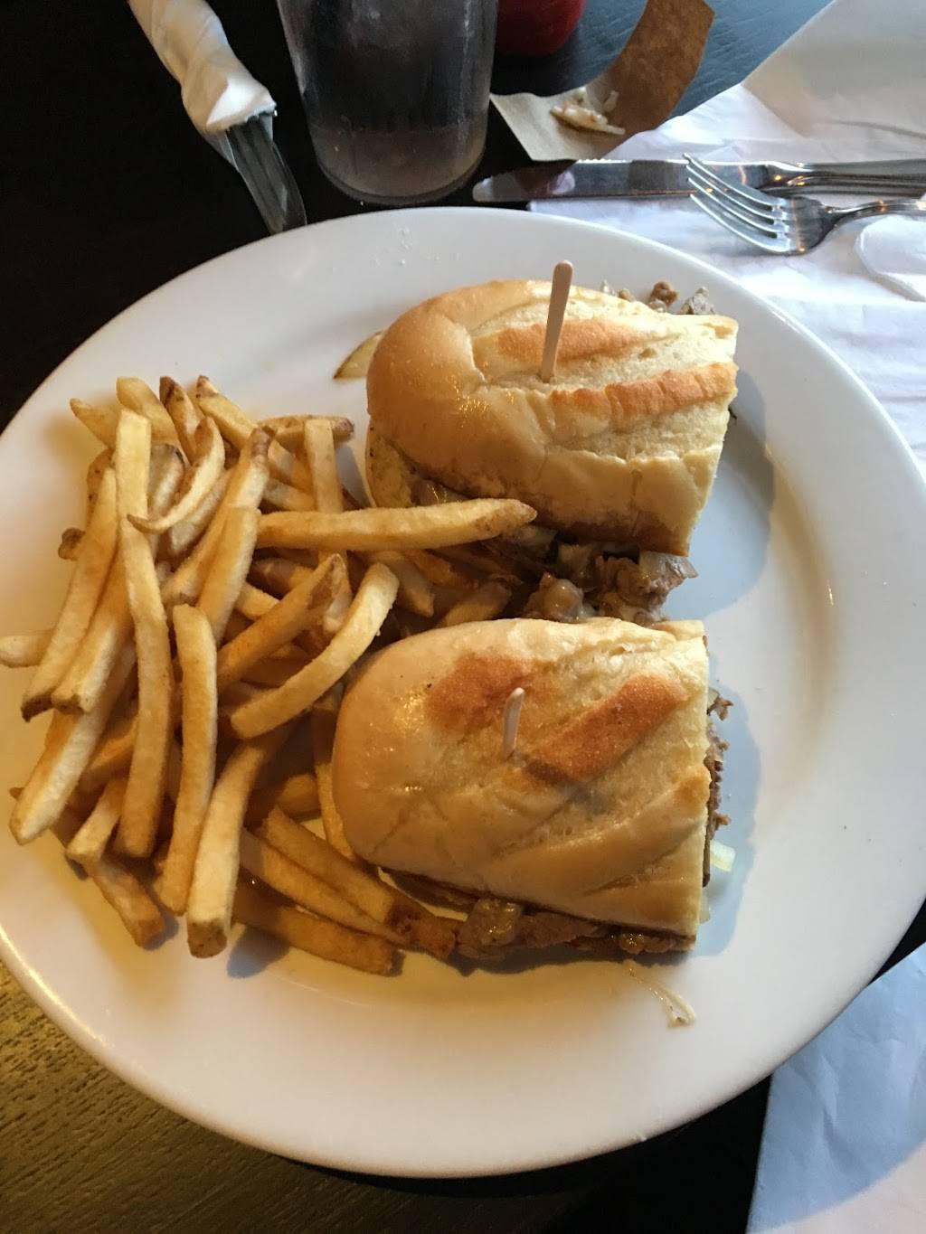Sharks Cove | restaurant | 309 Manhattan Beach Blvd, Manhattan Beach, CA 90266, USA | 3105452683 OR +1 310-545-2683