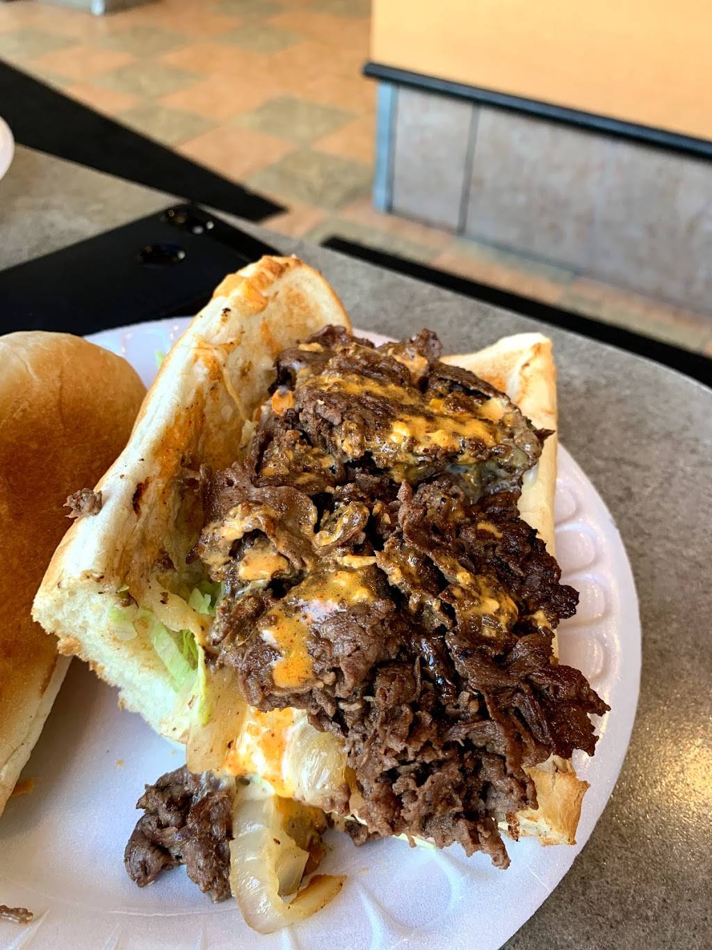 Jims Steakout | restaurant | 194 Allen St, Buffalo, NY 14201, USA | 7168862222 OR +1 716-886-2222