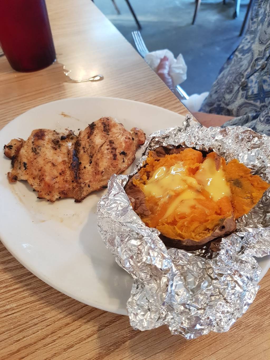 Sunnyside Restaurant | restaurant | 1635 MS-341, Pontotoc, MS 38863, USA | 6624890815 OR +1 662-489-0815