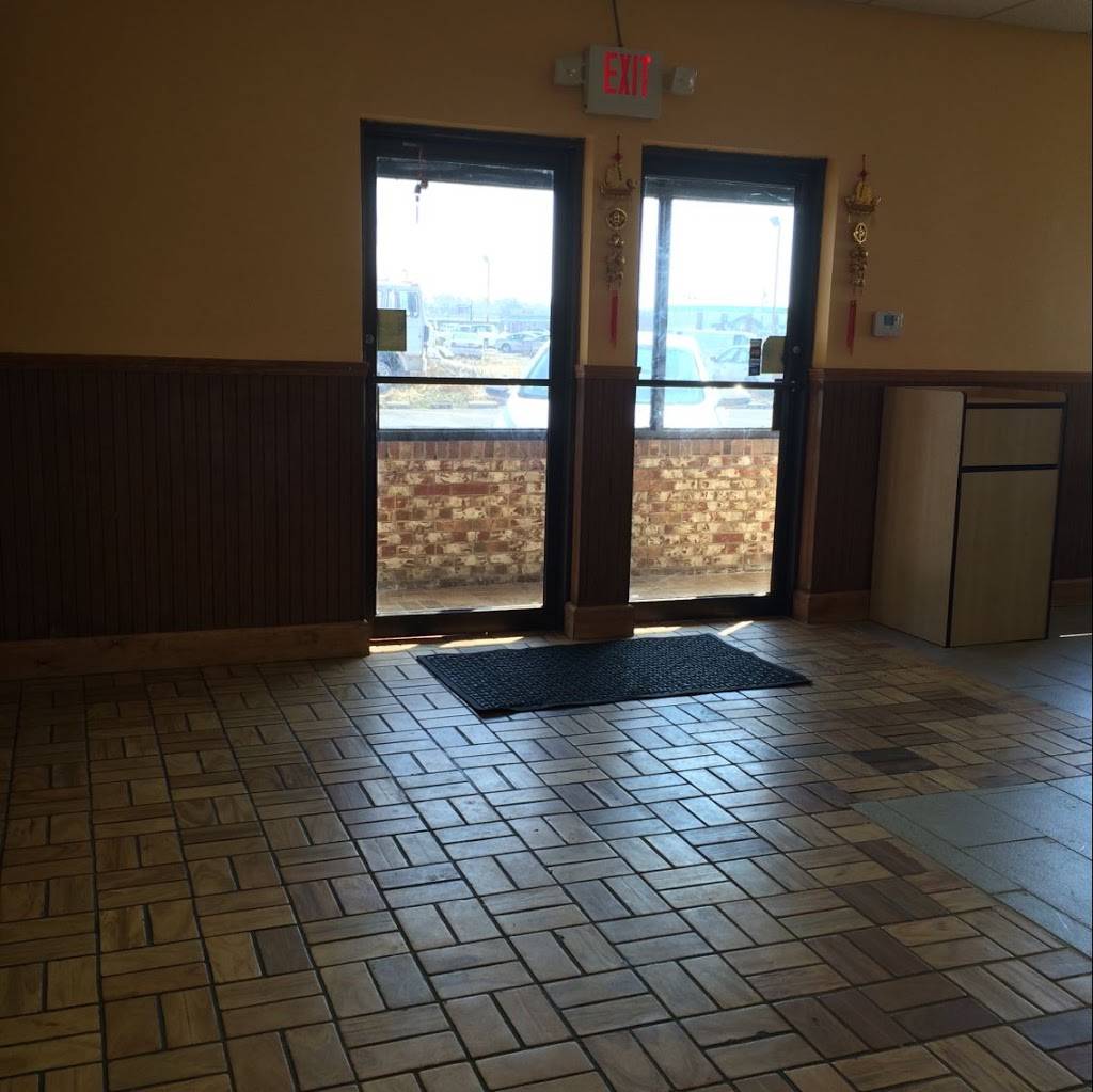 China Wok | restaurant | 1526 MO-84, Caruthersville, MO 63830, USA | 5733331888 OR +1 573-333-1888