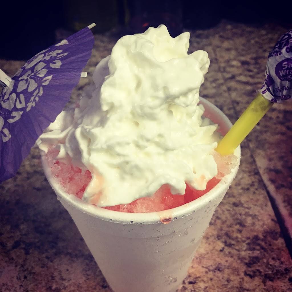 Grizzlies Shaved Ice | restaurant | 914 W Ruth Ave, Sallisaw, OK 74955, USA | 9182086845 OR +1 918-208-6845