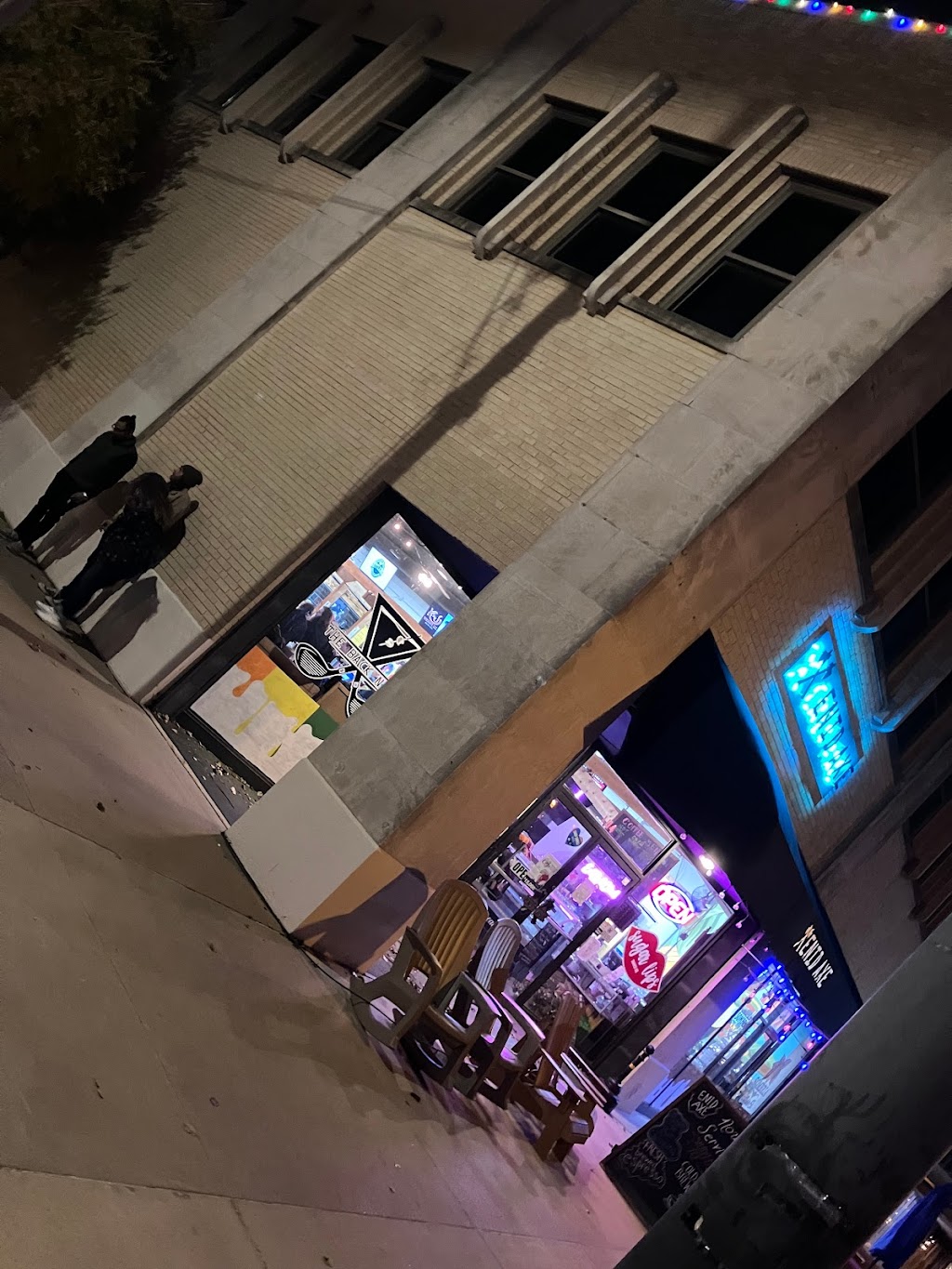 Enid Axe Throwing | cafe | 104 N Independence St, Enid, OK 73701, USA | 5804846418 OR +1 580-484-6418