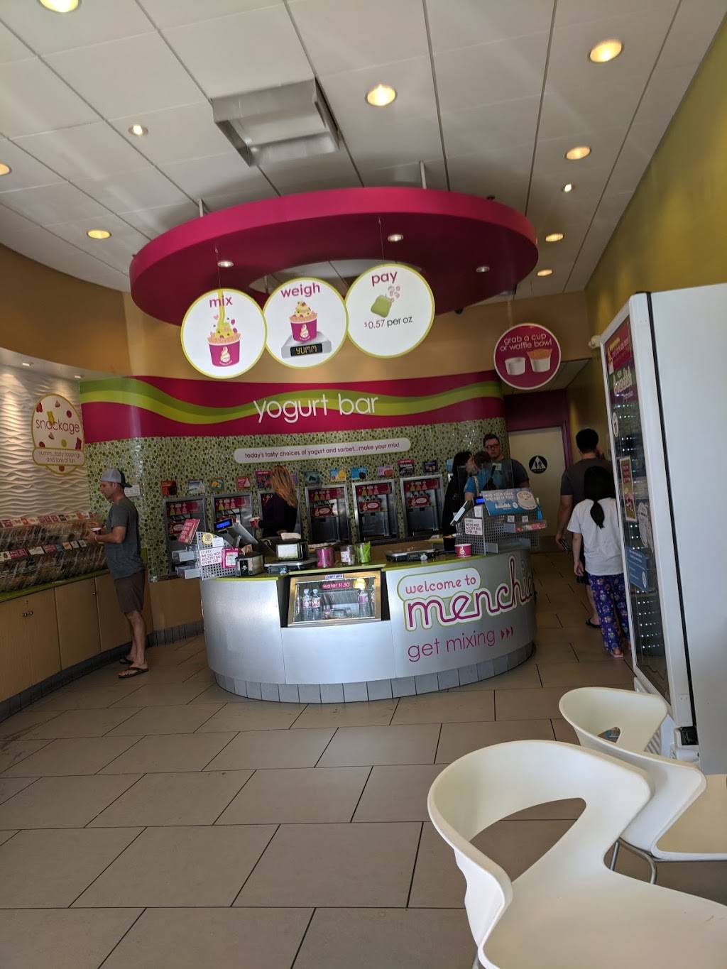 Menchies Frozen Yogurt | bakery | 5194 Commons Dr Ste 103, Rocklin, CA 95677, USA | 9166526577 OR +1 916-652-6577