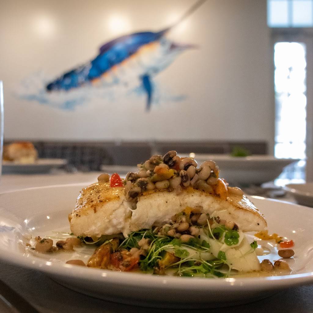 The Blue Marlin | restaurant | 200 E Beach Blvd, Gulfport, MS 39507, USA | 2282063329 OR +1 228-206-3329