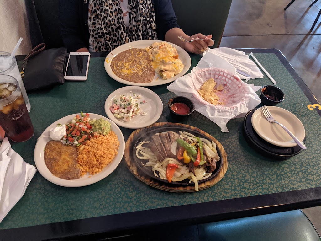 Uncle Juans Mexican Restaurant | restaurant | 107 N Kaufman St, Linden, TX 75563, USA | 9037568640 OR +1 903-756-8640