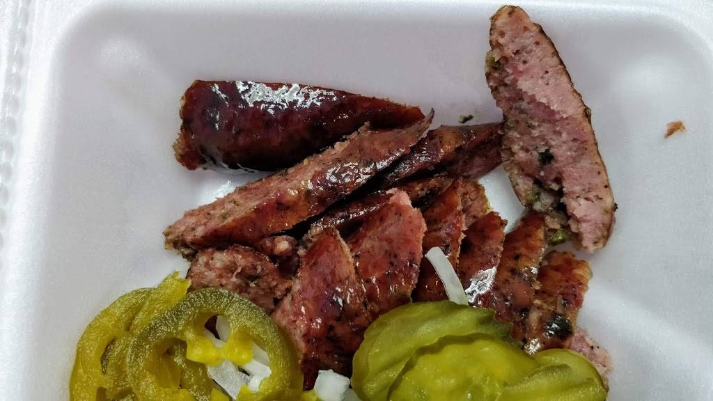 Waller County Line BBQ | restaurant | 20727 FM 362, Waller, TX 77484, USA | 9369312214 OR +1 936-931-2214