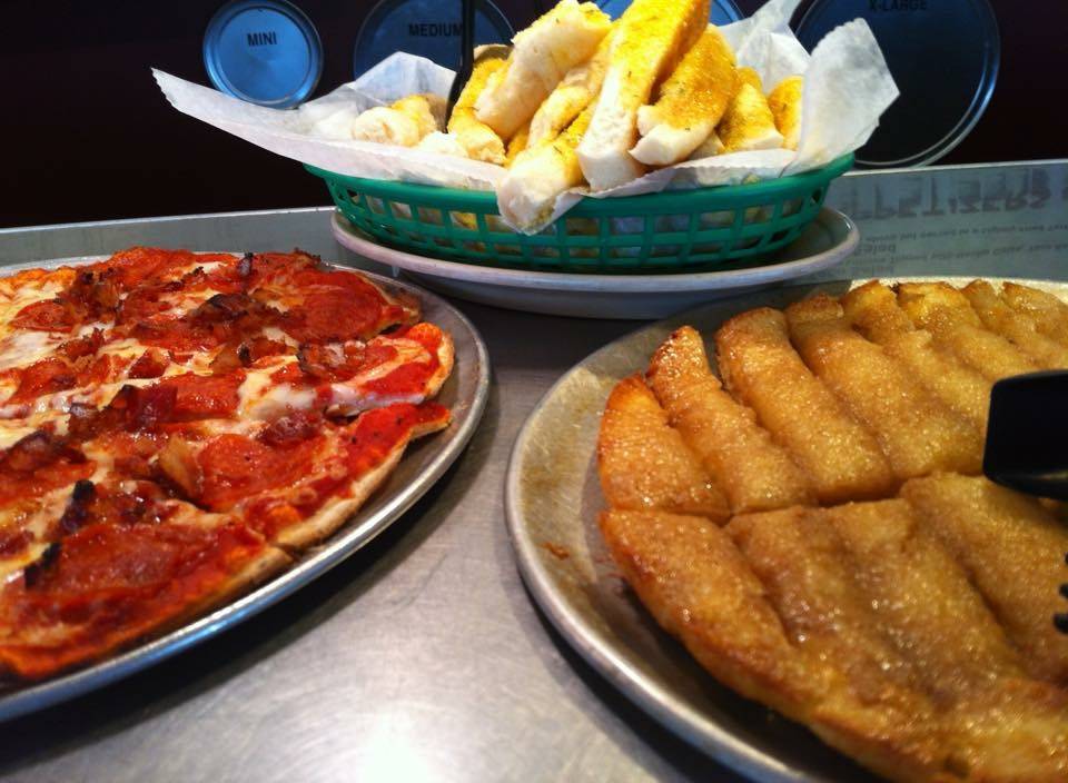 Pizza Man of Salem | restaurant | 1413 W Main St, Salem, IL 62881, USA | 6185485331 OR +1 618-548-5331