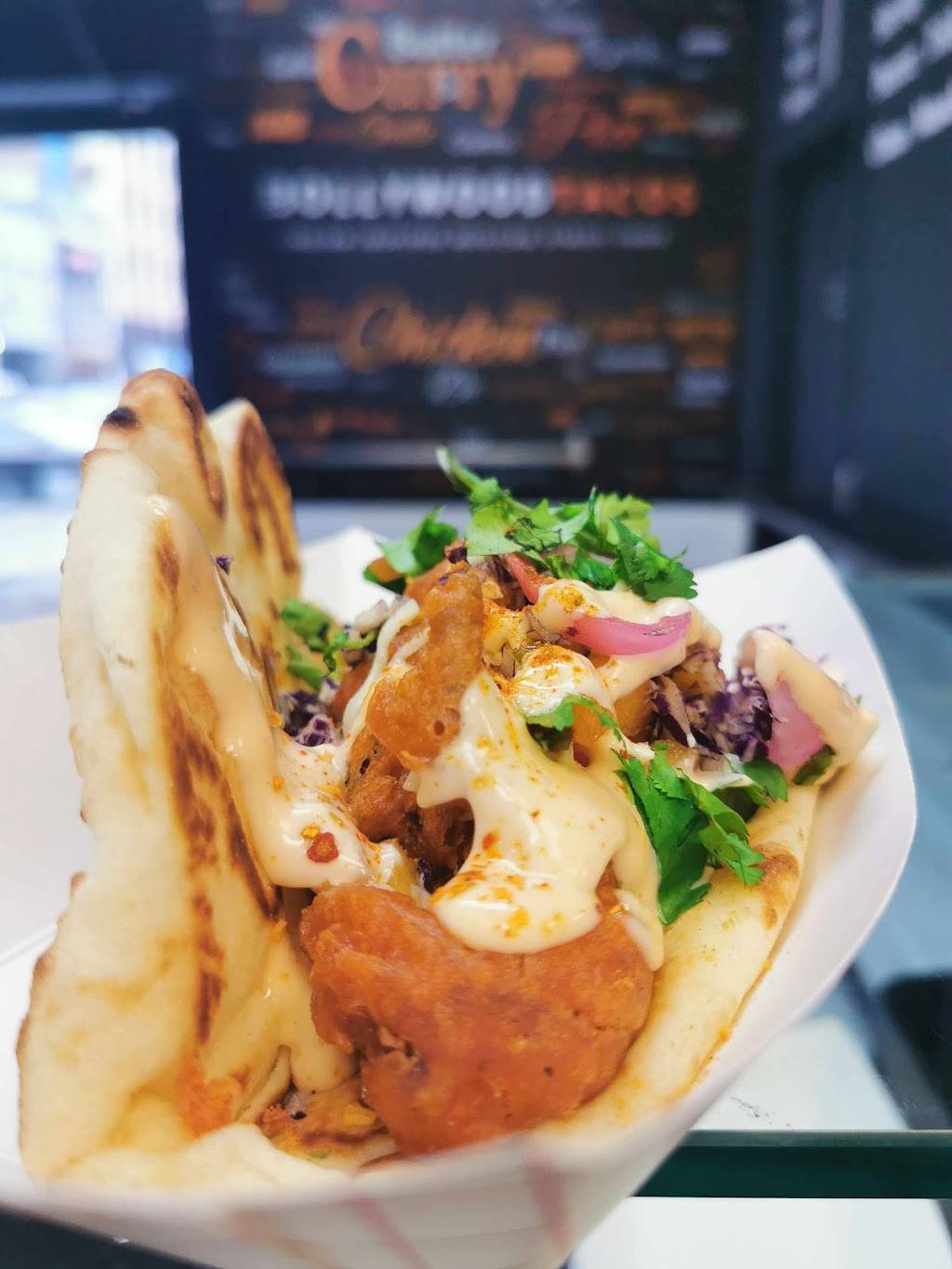 The Bollywood Tacos | restaurant | 36 Simcoe St N, Oshawa, ON L1G 4S1, Canada | 9055765030 OR +1 905-576-5030