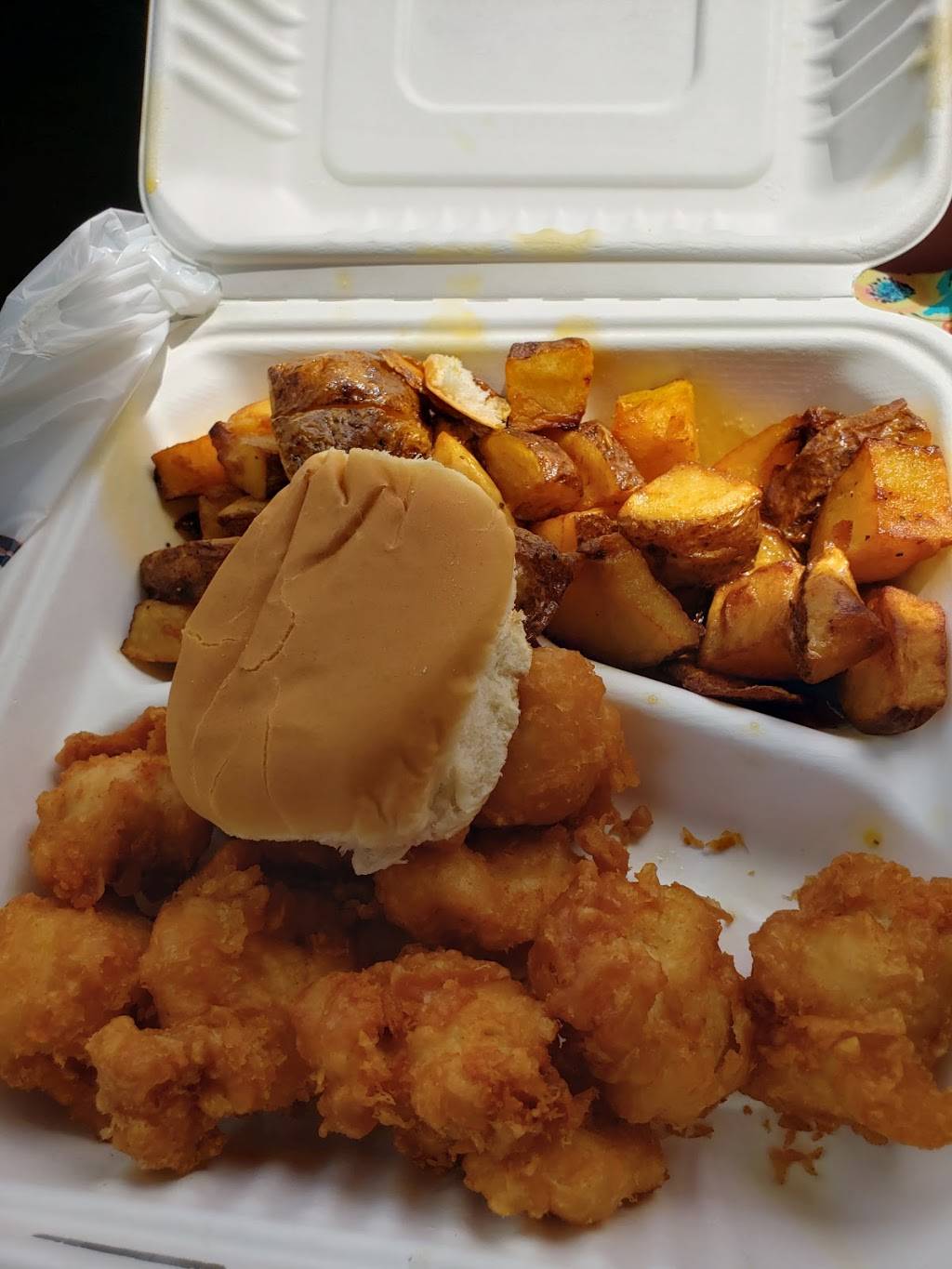 Chicken Shack Lincoln Park | meal takeaway | 1871 Dix Hwy, Lincoln Park, MI 48146, USA | 3133839500 OR +1 313-383-9500