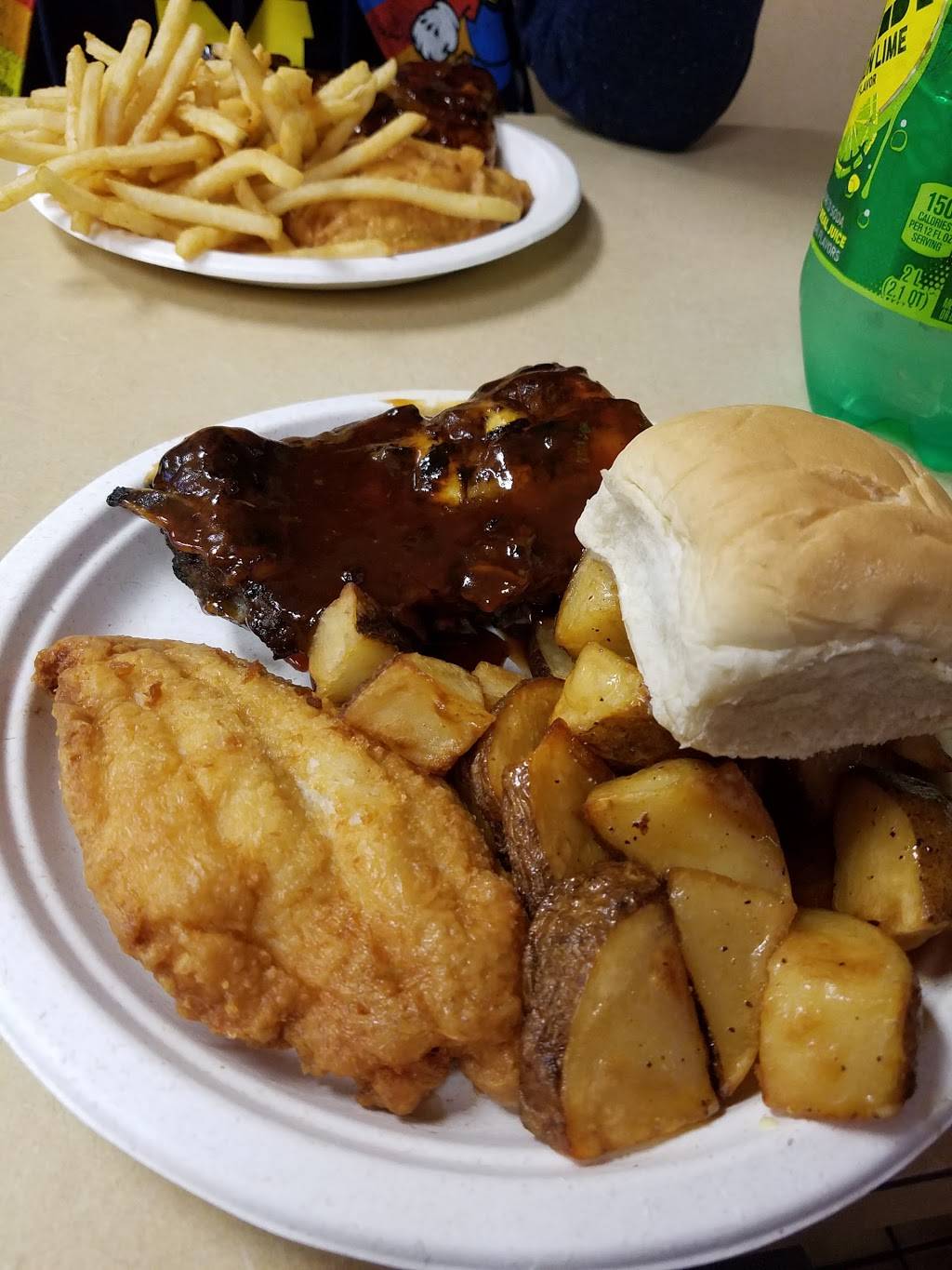 Chicken Shack Lincoln Park | meal takeaway | 1871 Dix Hwy, Lincoln Park, MI 48146, USA | 3133839500 OR +1 313-383-9500