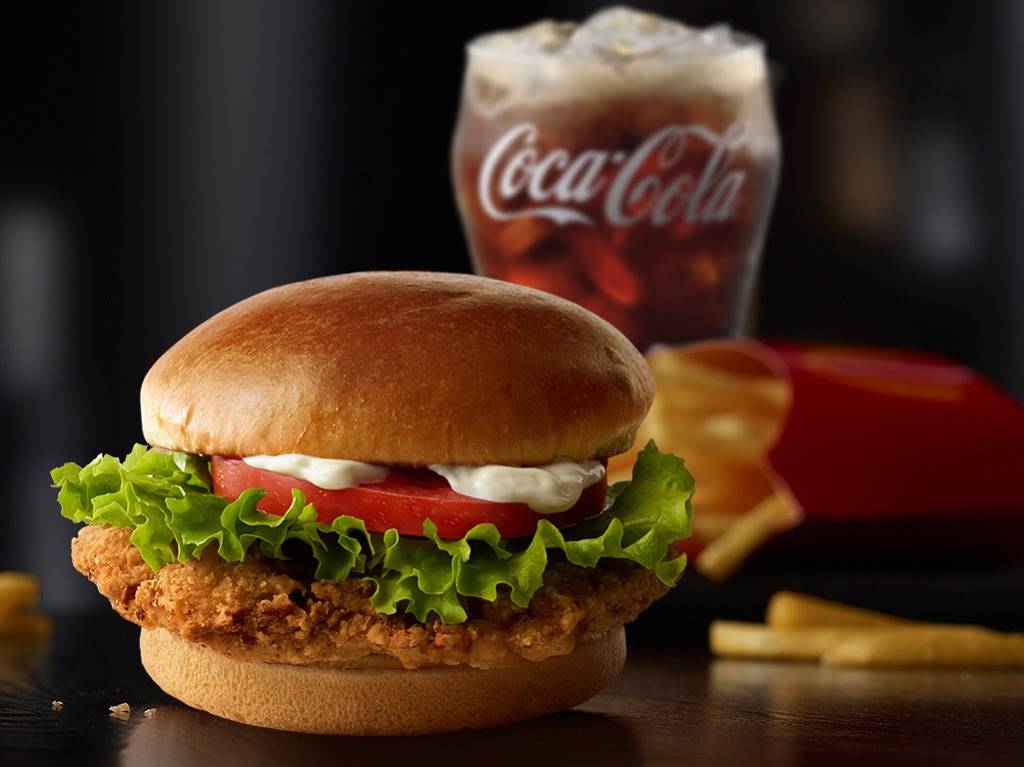 McDonalds | cafe | 1000 Smith Ave, Crawfordsville, IN 47933, USA | 7653649869 OR +1 765-364-9869