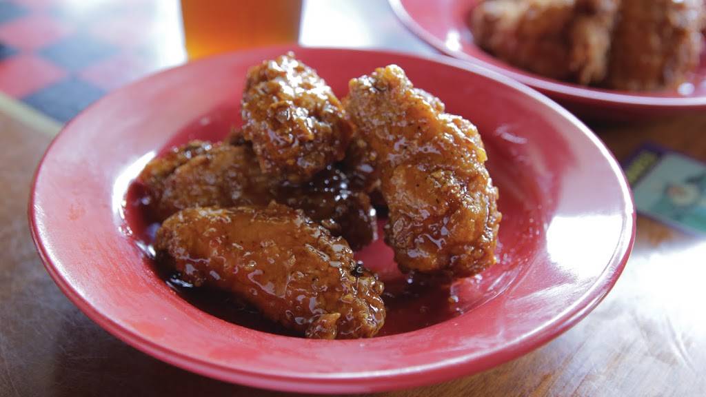 Ralphies Sports Eatery | restaurant | 451 Portland Way N, Galion, OH 44833, USA | 4194622770 OR +1 419-462-2770