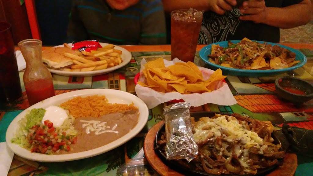 El Cerrito | restaurant | 537 AR-463, Trumann, AR 72472, USA | 8704830515 OR +1 870-483-0515