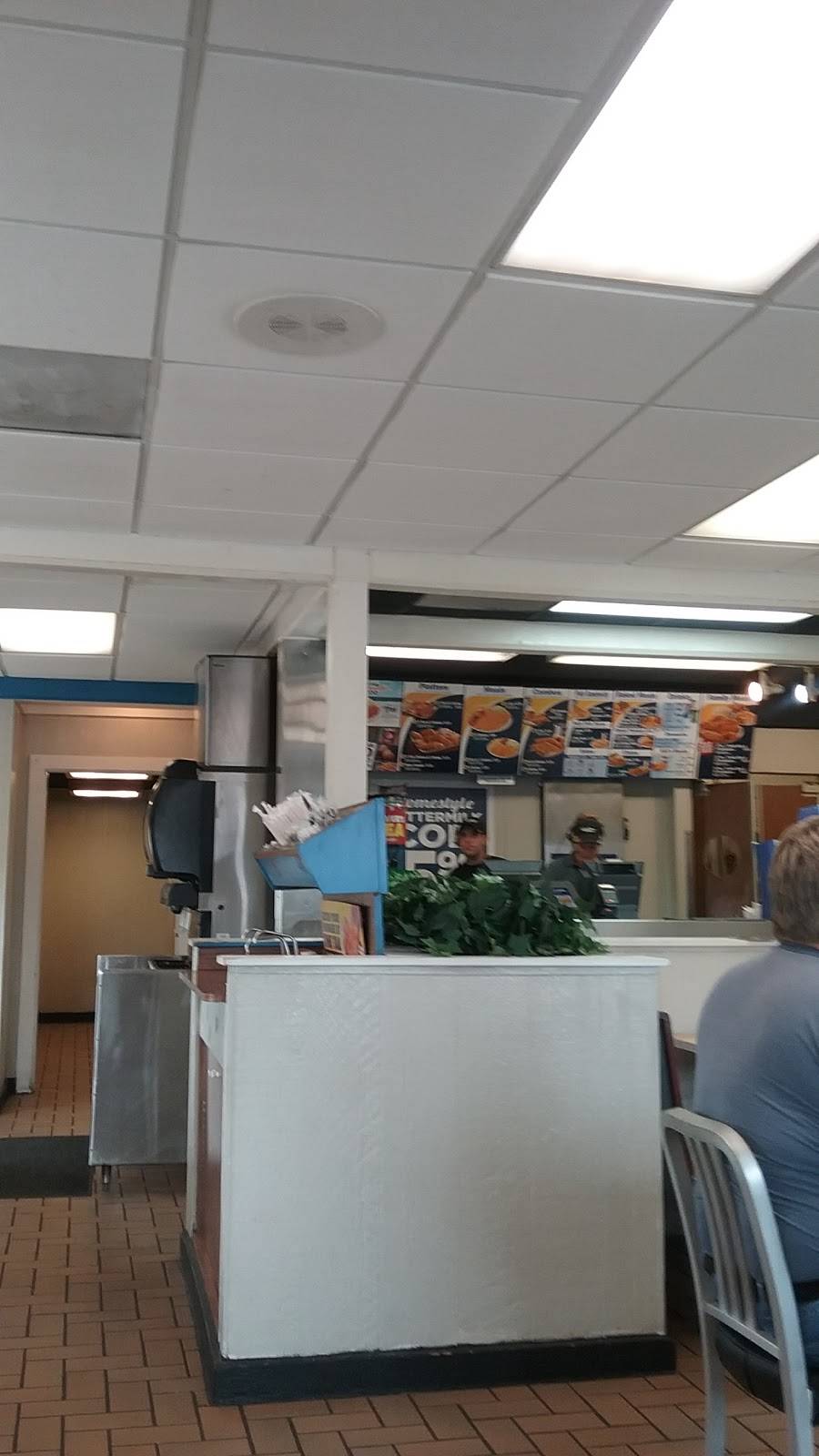 Long John Silvers | restaurant | 230 S Elm St, Washington Ct Hs, OH 43160, USA | 7403357411 OR +1 740-335-7411
