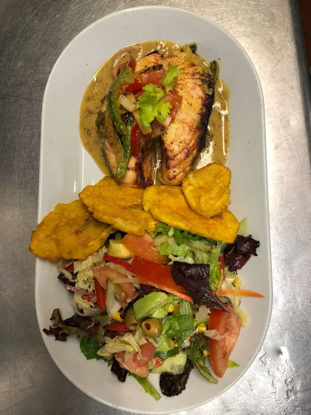 El Rinconcito | restaurant | 408 E 10th St, New York, NY 10009, USA | 2122541381 OR +1 212-254-1381