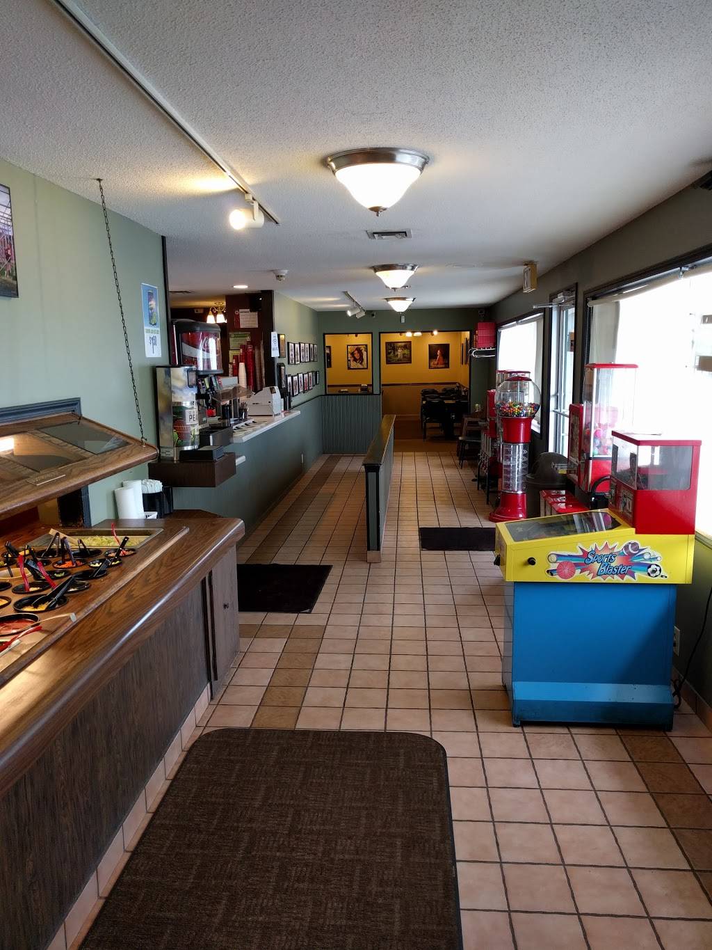 Pizza Man of Salem | restaurant | 1413 W Main St, Salem, IL 62881, USA | 6185485331 OR +1 618-548-5331