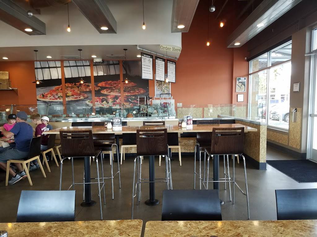 PizzaRev | meal delivery | Round Rock, 200 University Blvd, Round Rock, TX 78665, USA | 5128692321 OR +1 512-869-2321