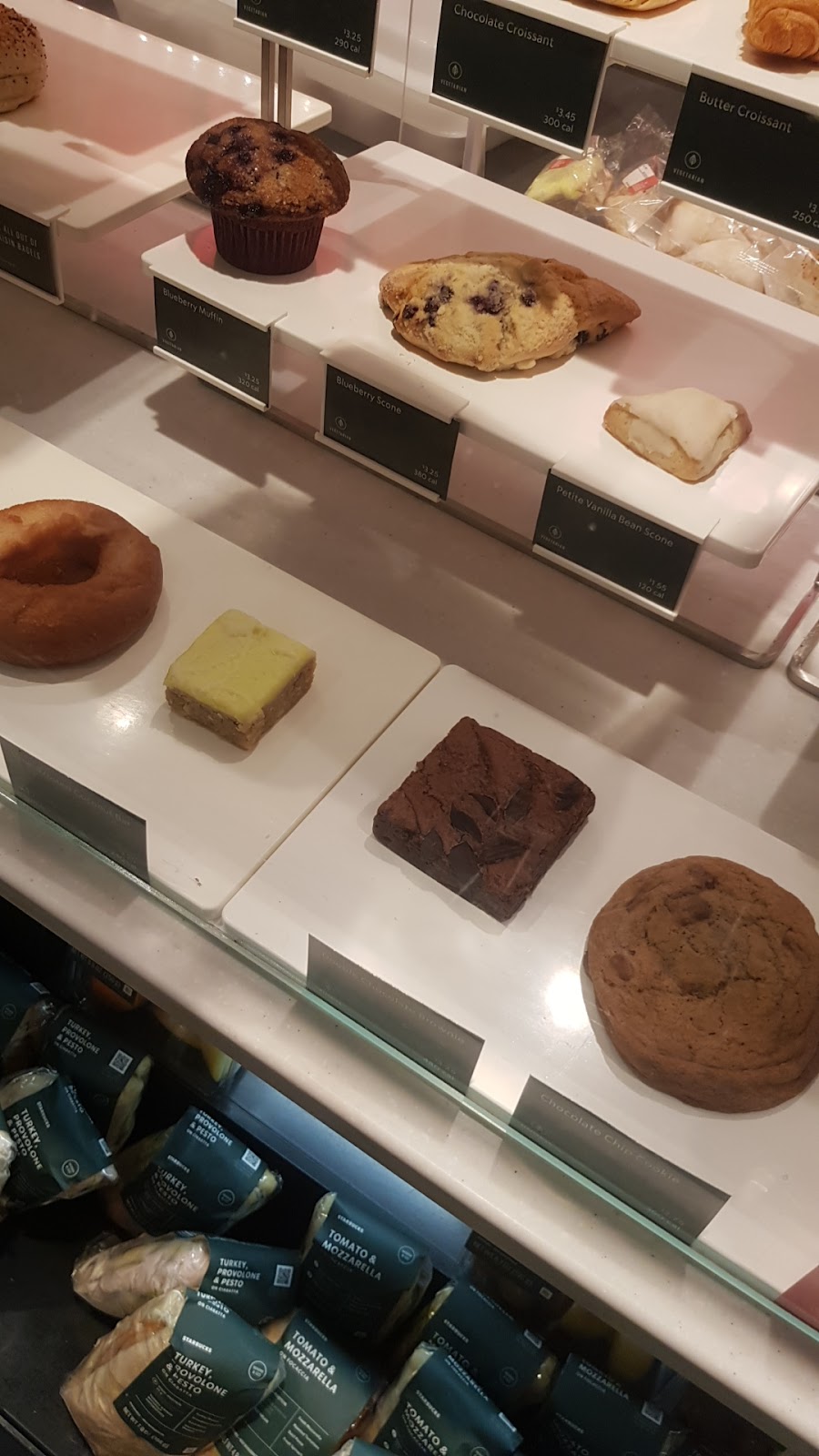 Starbucks | cafe | 3302 O St, Lincoln, NE 68510, USA | 4024355400 OR +1 402-435-5400