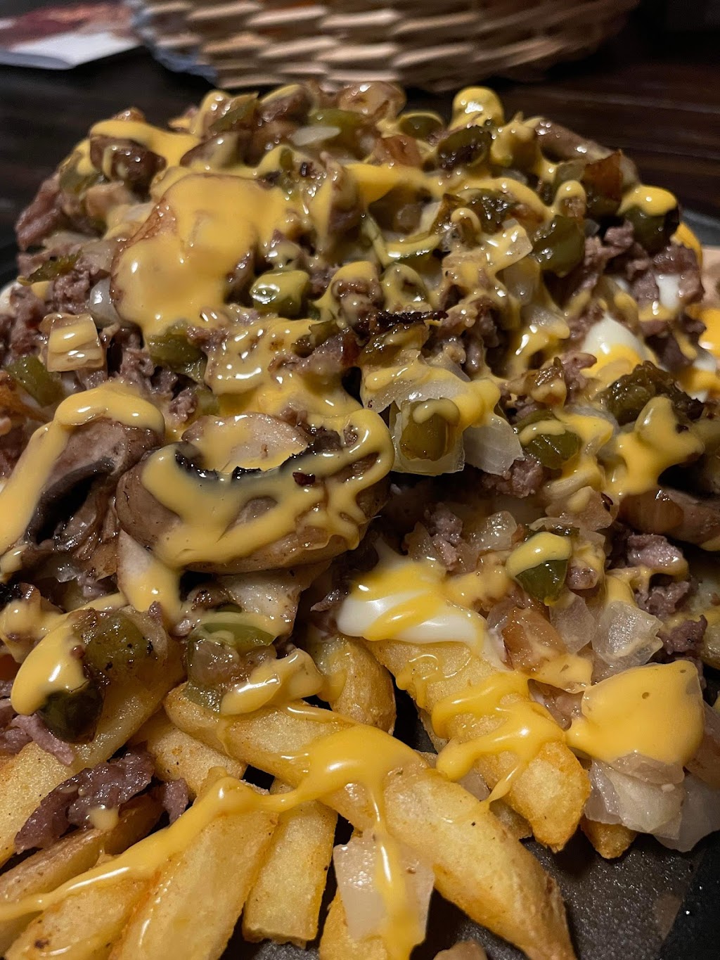 Browns Cheesesteak on the Strip | restaurant | 5340 Lake Rd E, Geneva, OH 44041, USA | 4402610038 OR +1 440-261-0038