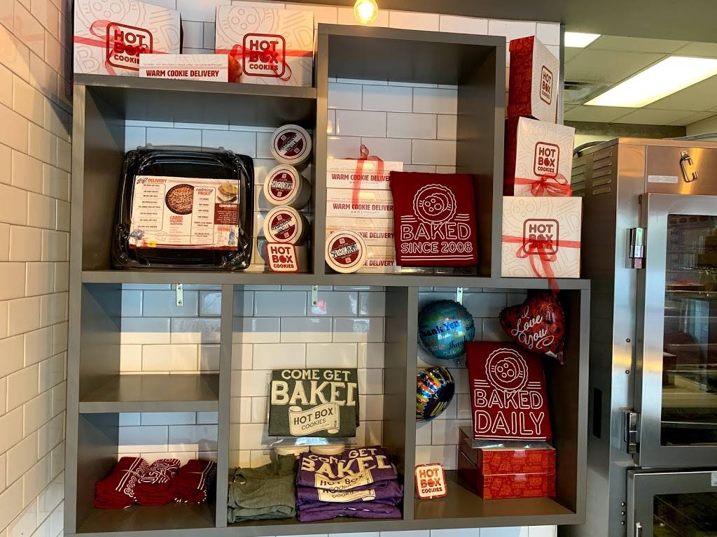 Hot Box Cookies | bakery | 9 N Central Ave, Clayton, MO 63105, USA | 3143968682 OR +1 314-396-8682