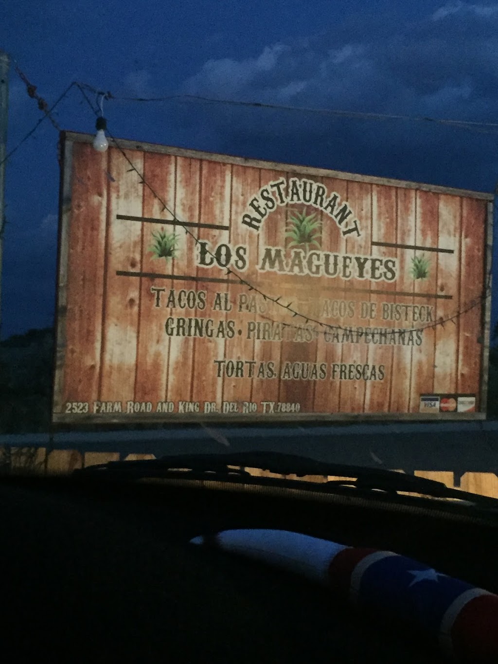 Los Magueyes | restaurant | 118 King Dr, Del Rio, TX 78840, USA | 8303134115 OR +1 830-313-4115