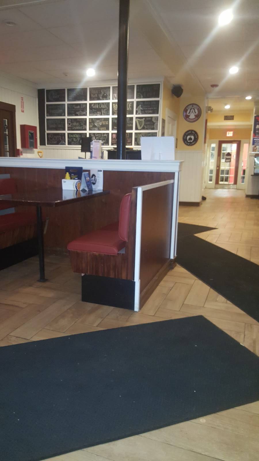 A-1 Pub And Pizza | meal delivery | 207 Rhode Island Ave, Fall River, MA 02724, USA | 5086178035 OR +1 508-617-8035