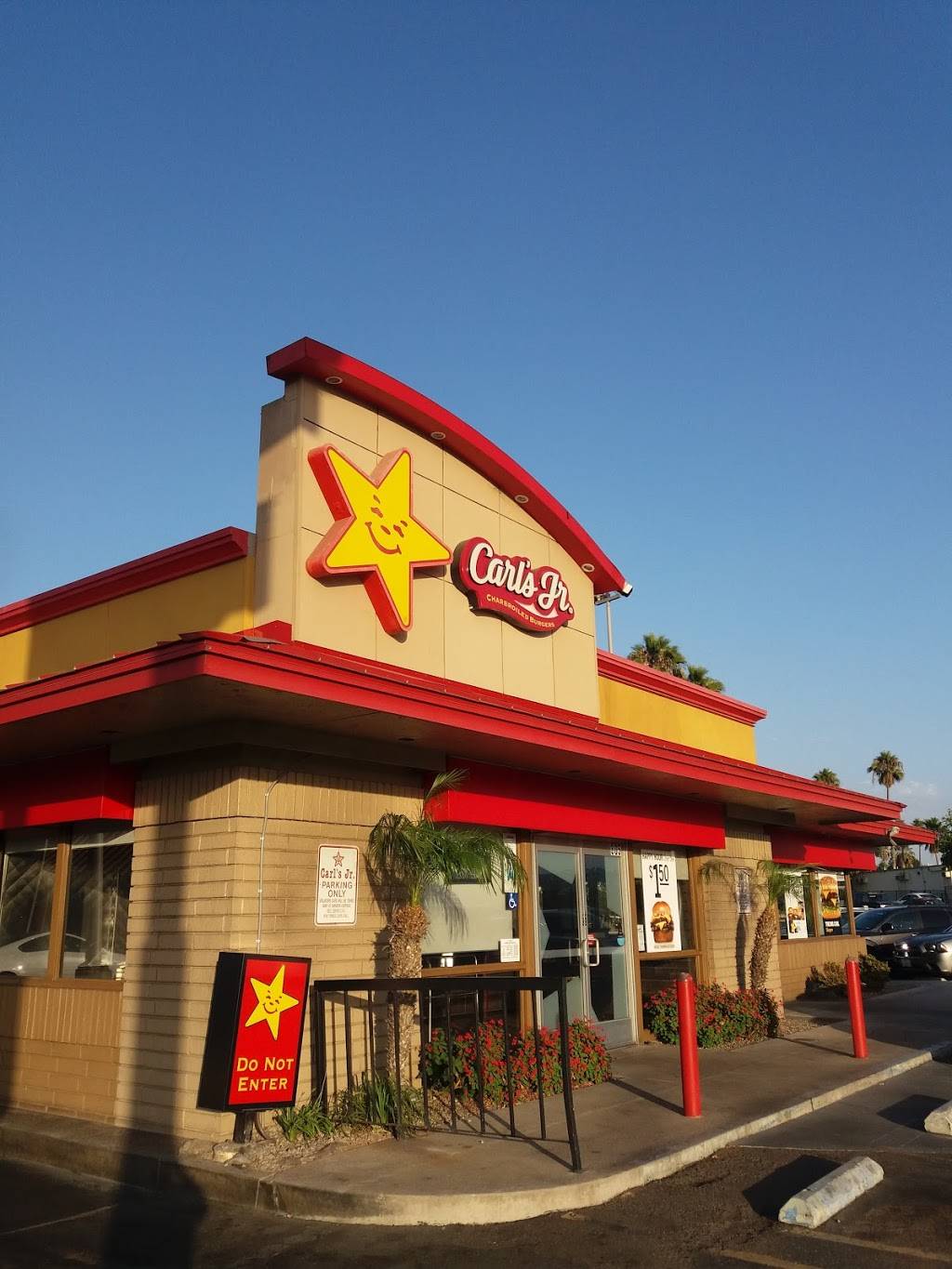 Carls Jr. | restaurant | 805 W San Ysidro Blvd, San Ysidro, CA 92173, USA | 6194284980 OR +1 619-428-4980
