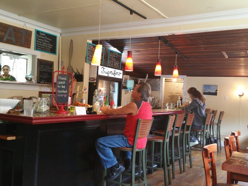 Fork Roadhouse | restaurant | 9890 Bodega Hwy, Sebastopol, CA 95472, USA | 7076347575 OR +1 707-634-7575