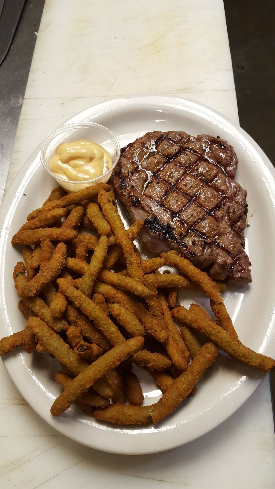 The Salted Duck | restaurant | 200 W 1st St, Farmington, MO 63640, USA | 5736641030 OR +1 573-664-1030