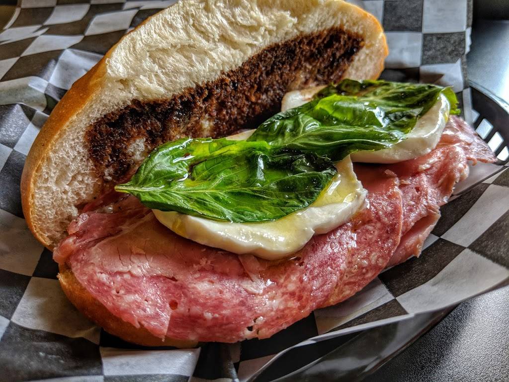 Lolas Handcrafted Sandwiches | restaurant | 16700 FM2493 #600, Tyler, TX 75703, USA | 9036305652 OR +1 903-630-5652