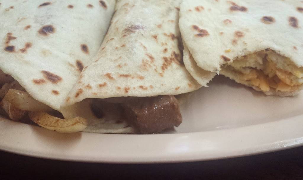 La Victoria | restaurant | 2109 Vance Jackson Rd, San Antonio, TX 78213, USA | 2107366545 OR +1 210-736-6545