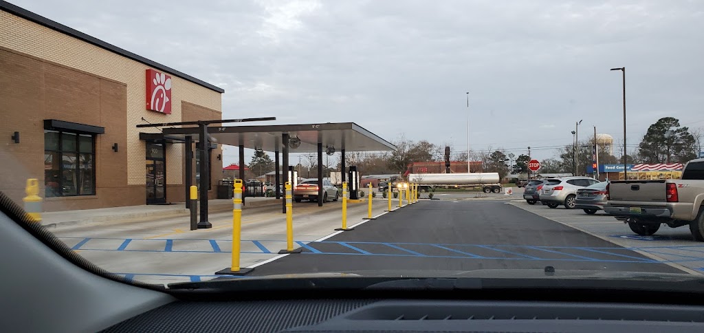 Chick-fil-A | restaurant | 900 S Eufaula Ave, Eufaula, AL 36027, USA | 3346878999 OR +1 334-687-8999