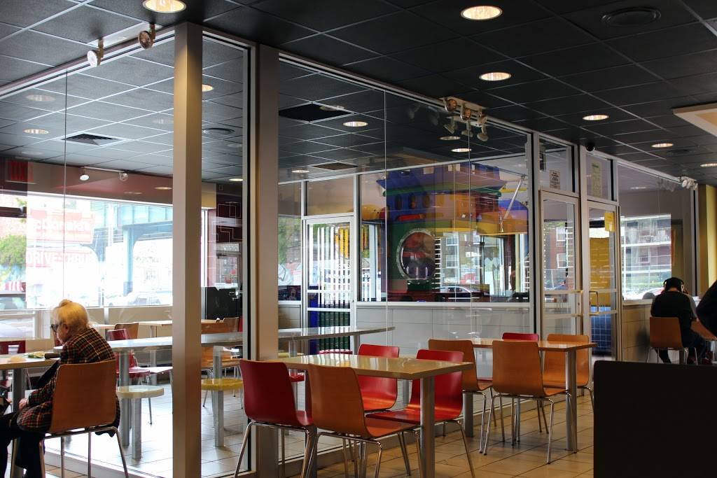 McDonalds | cafe | 2516 White Plains Rd, Bronx, NY 10467, USA | 7188827541 OR +1 718-882-7541